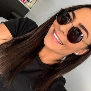 Meet your Posher, Anne-frederic